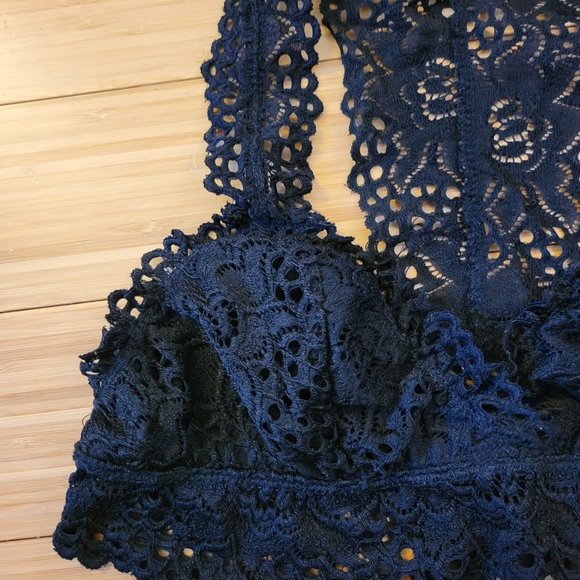 Altar'd State lace bralette size small - Picture 2 of 5